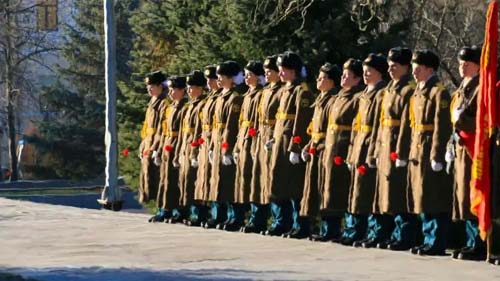 Moscou prepara sistema digital para impedir que russos fujam do recrutamento militar