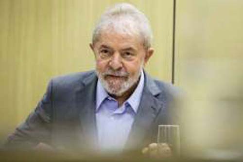 STF retira recurso de Lula da pauta e defesa pede julgamento nesta terça