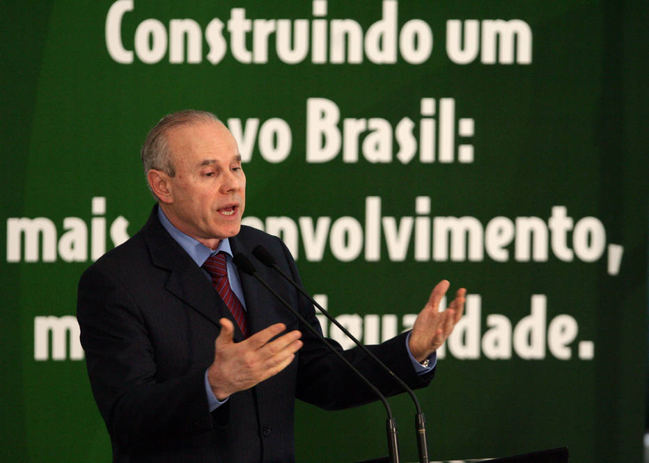 Remédio que permitiu ‘marolinha’ no Brasil em 2008 foi estopim da recessão