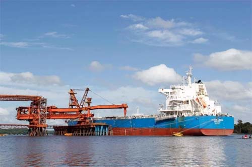 Brasil alcança recorde histórico em exportações de 2025, totalizando US$ 348 bilhões