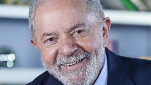 Lula cobra R$ 815 mil da OAS por parcelas de triplex no Guarujá