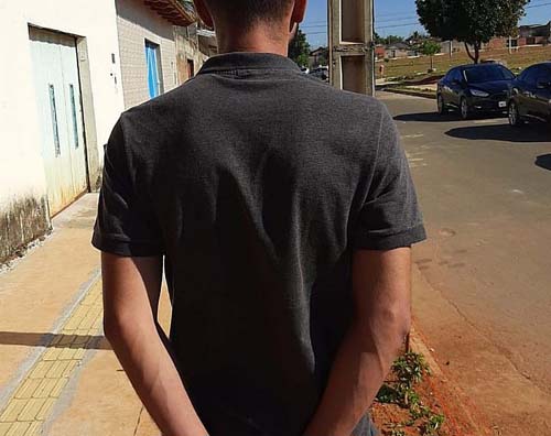 Justiça nega liberdade a acusado de se passar por promotor para dar golpe em prefeituras