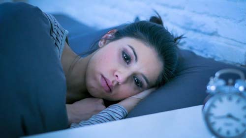 Estudo afirma que a falta de sono pode ser a razão da sua infelicidade