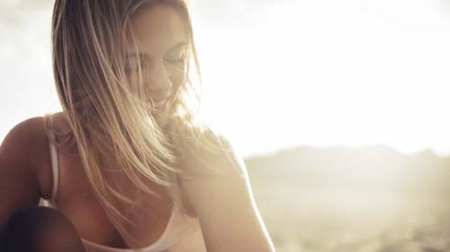 Tem falta de vitamina D? Veja sintomas e alimentos ricos no nutriente