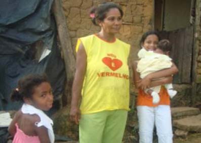 Famílias passam fome por falta de assistência em Santana do Mundaú