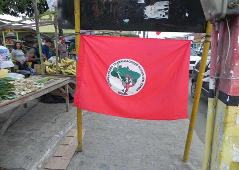 Toda quinta feira assentados do MST realizam feira em União dos Palmares