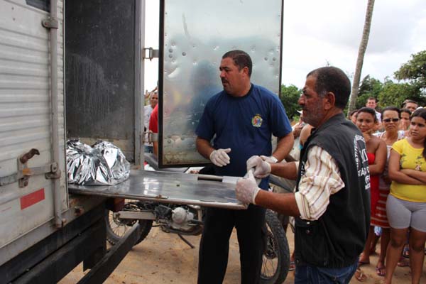 Corpo de menino desaparecido a 15 dias é achado próximo de obra