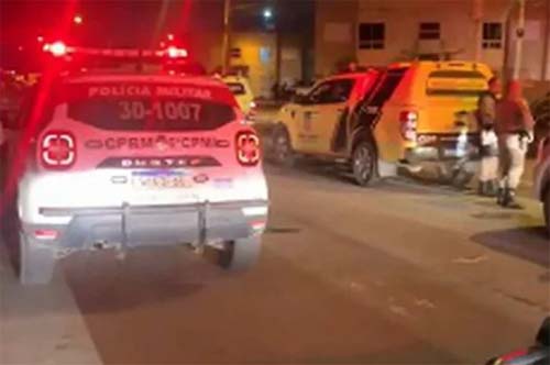 Homens encapuzados tentam invadir residência e acabam matando mulher a tiros em Maceió