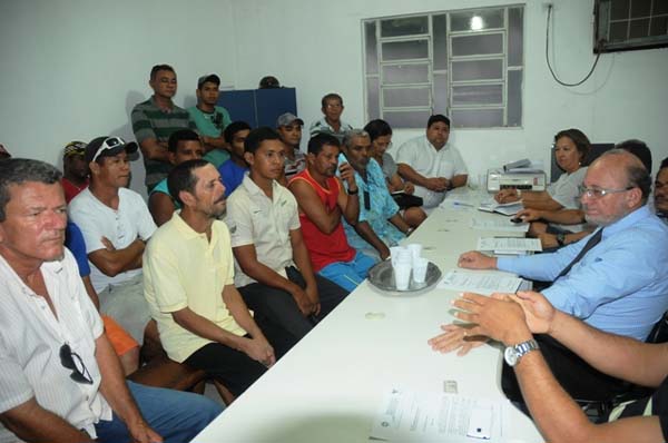 Reunião esclarece problemática da “Feira do Troca” de União