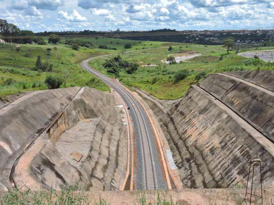 Operação da PF mira desvios de recursos nas obras da Ferrovia Norte-Sul