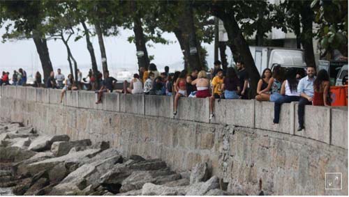 Com aumento de casos entre jovens, festas do fim de ano podem provocar explosão de Covid-19