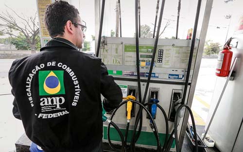 MP investiga supostas irregularidades em postos de combustíveis, com base em autos da ANP