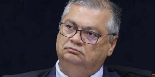 Conflito na Suprema Corte: advogado é removido à força durante sessão e ministros debatem provas