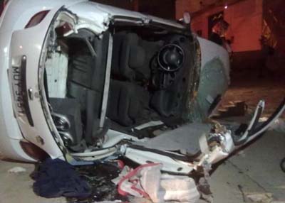 Motorista capota após atropelar e matar ciclista na Via Expressa