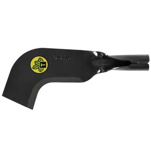 Homem é preso após aplicar golpes de foice na companheira e na enteada em Maribondo