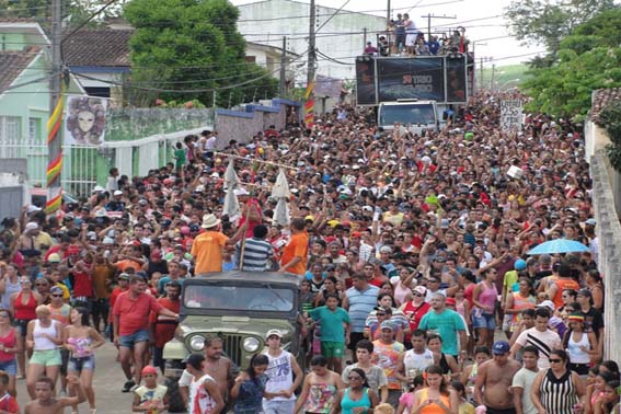 São José da Laje se despede do carnaval festejando o tradicional 'Bacalhau na Brasa'
