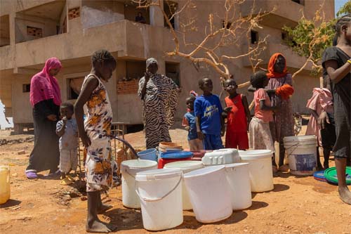 Milhões de pessoas no Sudão enfrentam risco extremo de fome e desnutrição, alerta agência da ONU