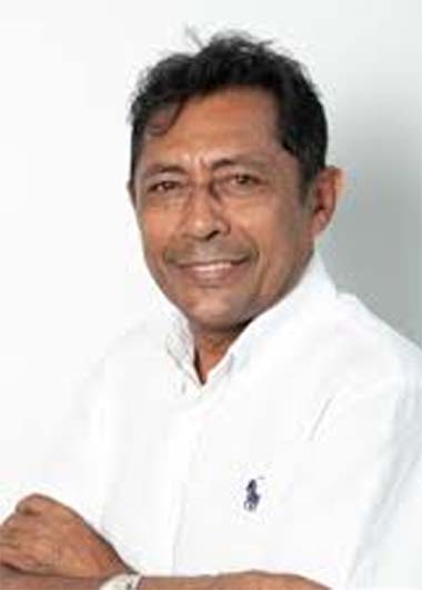 Presidente da Câmara de Branquinha sofre acidente ao tentar retirar caibro próximo a riacho