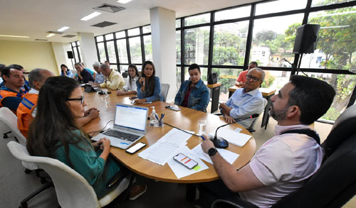 Gabinete de Crise define entrega de cestas básicas e intens de higiene às vitimas das chuvas em Alagoas