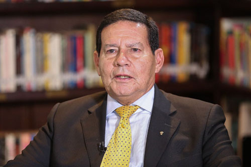 Vice Hamilton Mourão: “Não vejo hoje no país ameaça a nossa democracia”