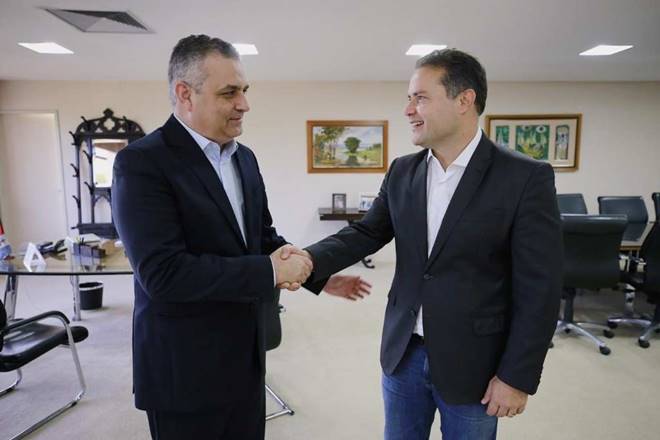Futuro de Gaspar e candidatura à Presidência em 2022 são esclarecidos por Renan Filho
