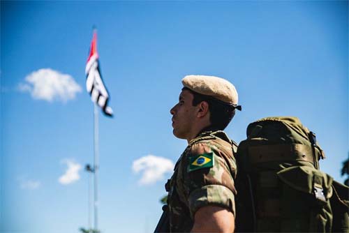 General, Comandante Militar do Nordeste, profere duras palavras que surpreendem até os próprios militares
