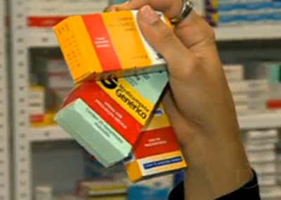 Preços de remédios genéricos variam até 952% em SP, diz Procon