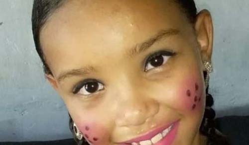 Menina que teve 40% do corpo queimado após explosão de celular morre no HGE