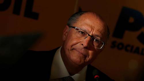Justiça bloqueia bens de Alckmin e de executivos ligados a Odebrecht
