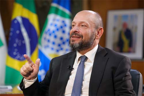 Reembolso a vítimas da fraude do INSS pode atingir R$ 1 bilhão
