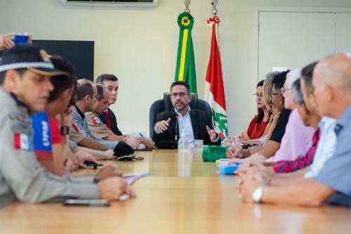 Governador de AL sinaliza com reajuste de 5,79% para servidores estaduais