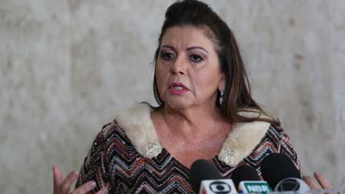 Laranja sacava até R$ 800 mil ao mês para filho de governadora de RR