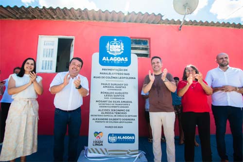 Governador entrega pavimentação de 23 ruas em Colônia Leopoldina e anuncia novos investimentos