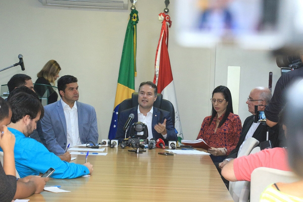 Governo suspende aulas na rede estadual e amplia ações para conter coronavírus