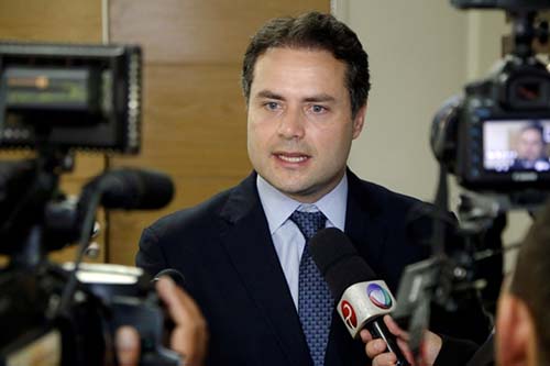 PT pretende manter espaço na equipe de Renan Filho