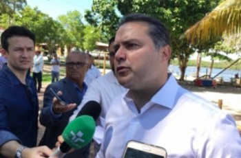 Renan Filho diz que Brasil está enfrentando mal a crise econômica