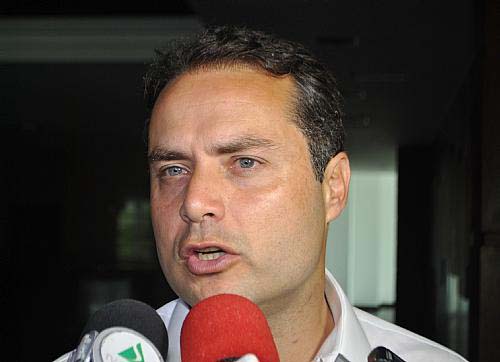 Renan Filho anuncia concursos para as Polícias Civil, Militar e agente penitenciário