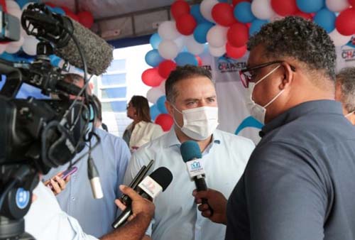 Renan Filho anuncia o “Alagoas de Ponta a Ponta” ao autoria obra que liga Chã Preta à Correntes (PE)