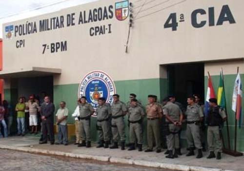 Homem tenta envenenar família da ex-mulher para revê-la no velório