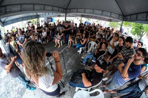 Força feminina impulsiona greve dos jornalistas, em Alagoas