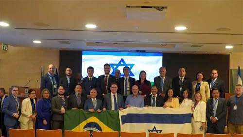 Políticos brasileiros deixam Israel pela Jordânia em meio a tensões no Oriente Médio