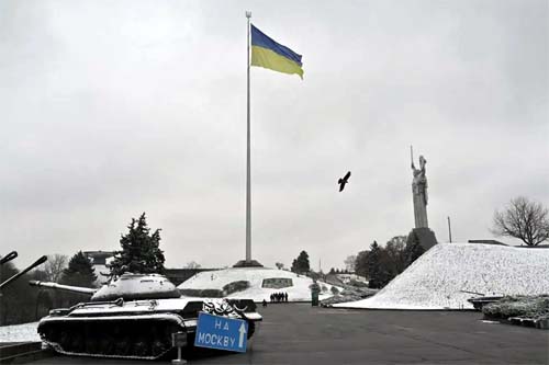 Zelensky discute reconstrução do país com banqueiros do JPMorgan