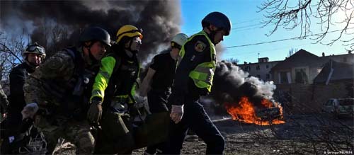 Câmara dos EUA aprova US$ 61 bilhões em ajuda à Ucrânia