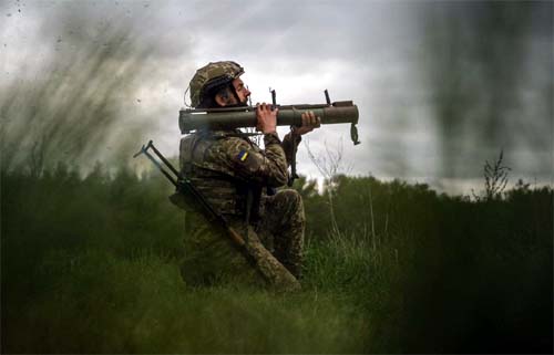 UE quer aumentar produção de munições para ajudar a Ucrânia