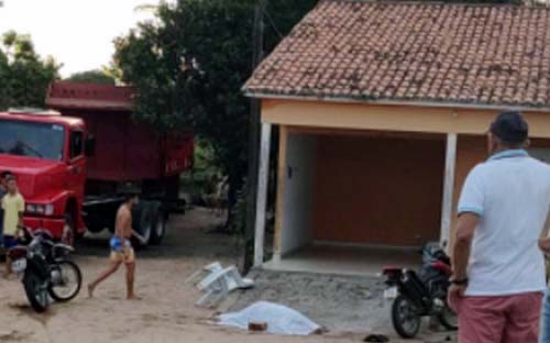 Três pessoas de uma mesma família são assassinadas a tiros em Penedo