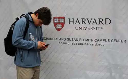 Estudantes devem buscar alternativa aos EUA, diz presidente da Capes