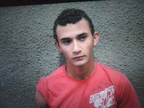 Operação conjunta das policias de União dos Palmares cumprem Madado da Vara Criminal e apreendem armas e jovem na periferia da cidade