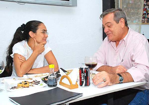 Diante do silêncio de Rui, Lessa corre para os braços de Heloísa