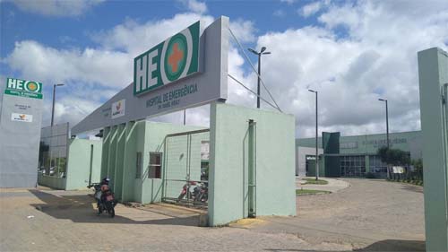 Homem é atingido com diversas facadas em tentativa de homicídio