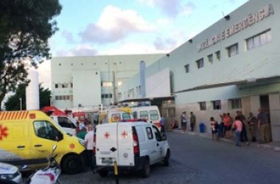 Colisão deixa duas pessoas feridas em trecho da AL-101 Sul, em Jequiá da Praia